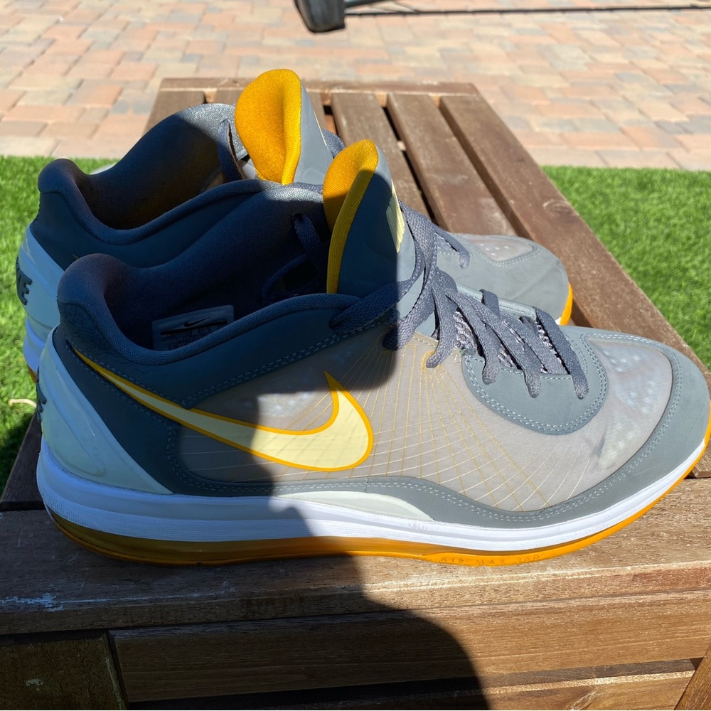 Nike Gray and Yellow Men's Sneakers - Picture 8 of 12